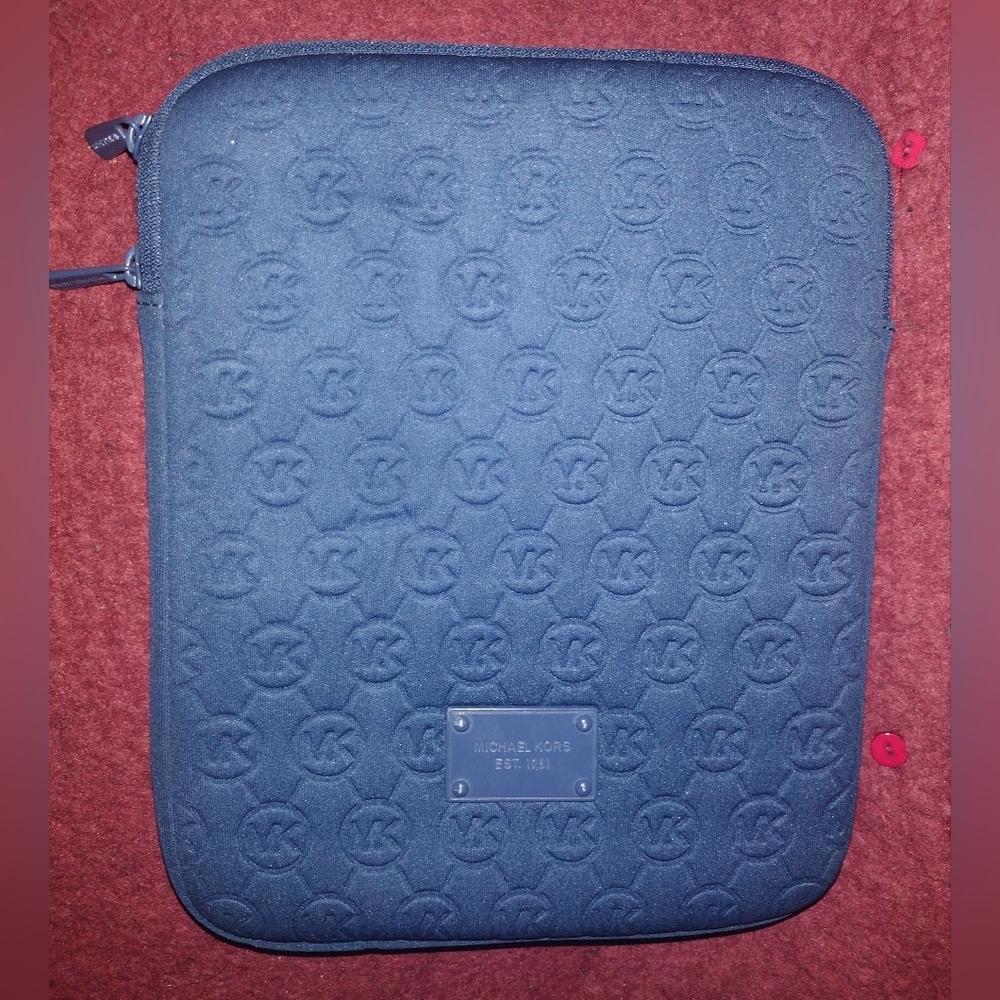 "Michael Kors" Blue Padded iPad Case